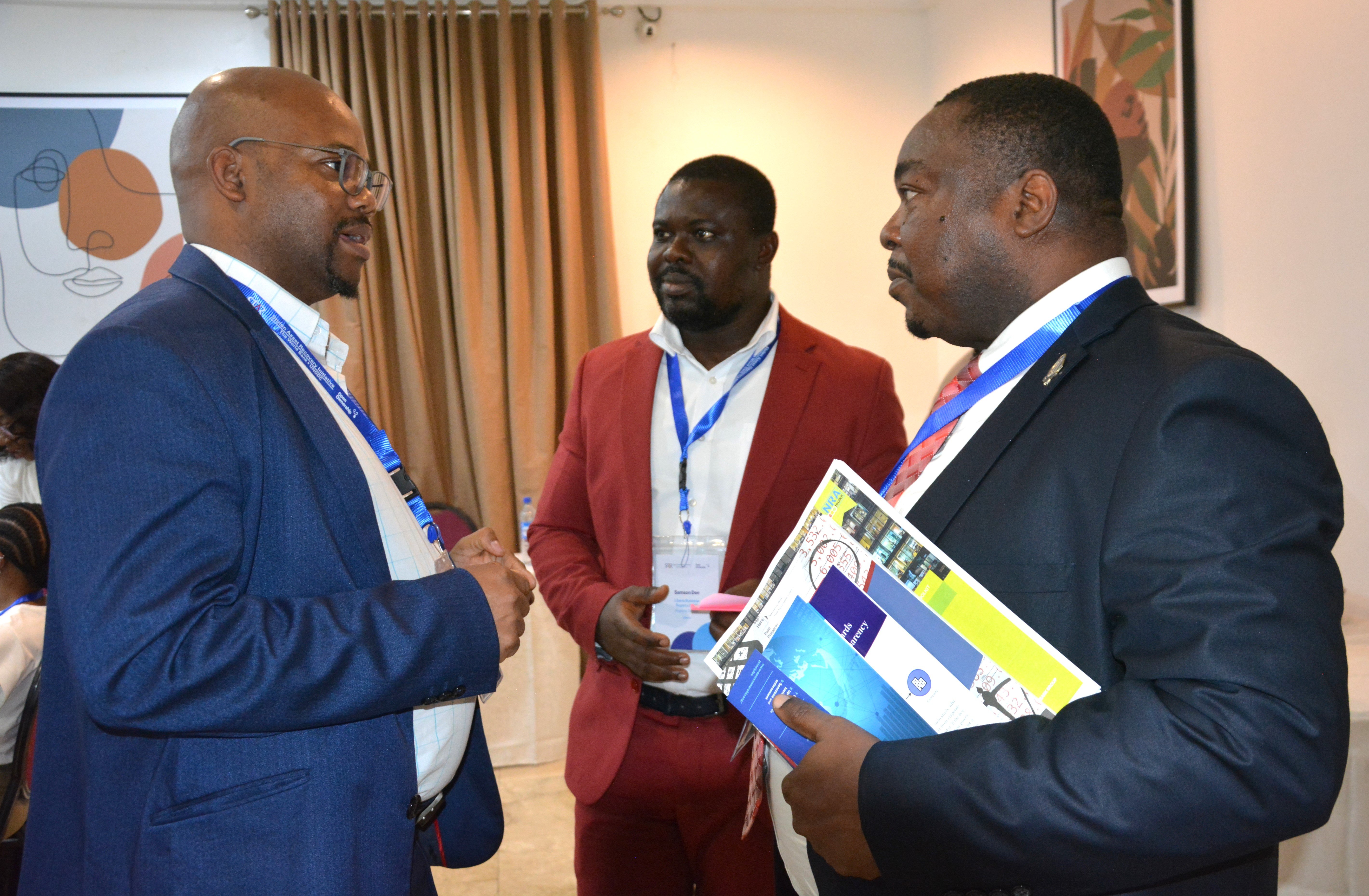 Participants at the Abuja peer exchange share their insights and experiences.