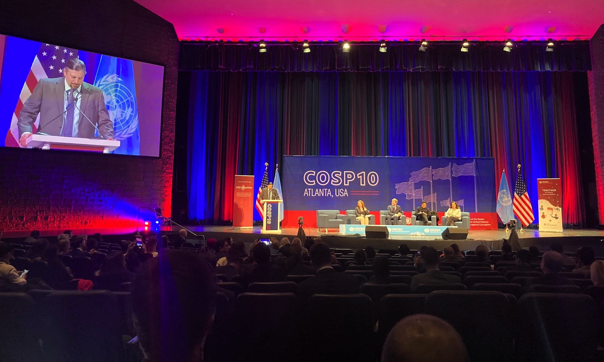 Richard Nephew speaking in the plenary at CoSP10