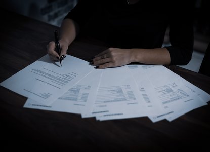 Contract signing